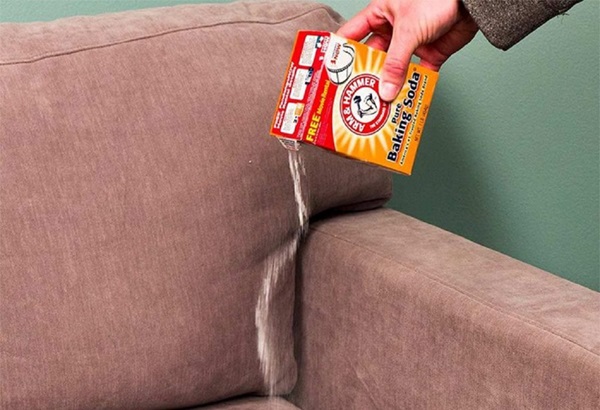 4. Dùng baking soda để hút mùi